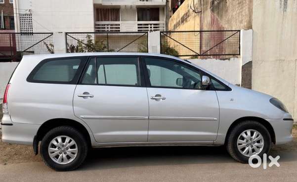 Toyota Innova Diesel 2009