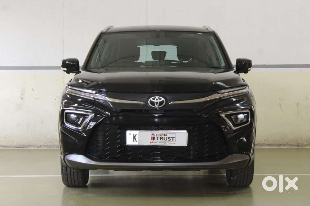 Toyota Urban Cruiser Hyryder 1.5 V Hybrid, 2023, Petrol
