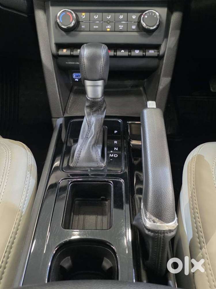 Mahindra Xuv700 2.2 Ax 5 Diesel At 7 Str, 2024, Diesel