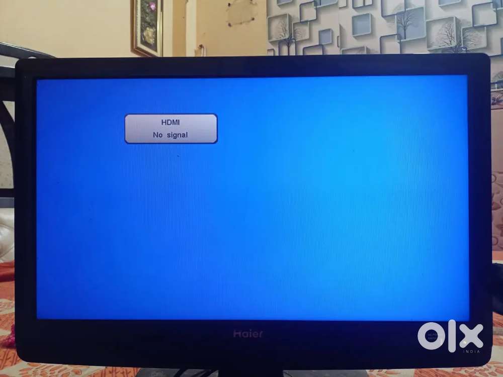 Haier company 32 inchi LCD