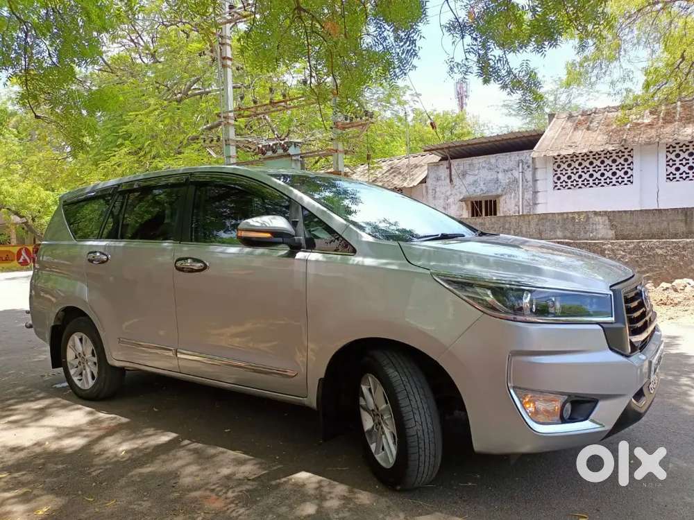 Toyota Innova Crysta 2018 Diesel Well Maintained