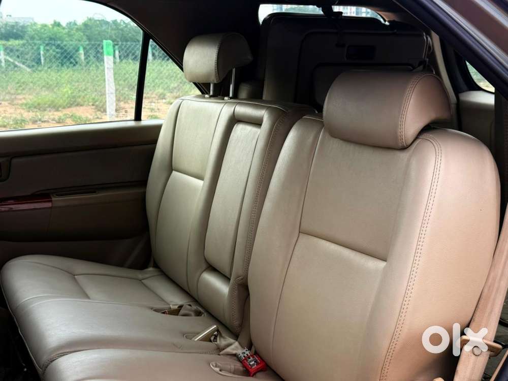 Toyota Fortuner, 2011, Diesel