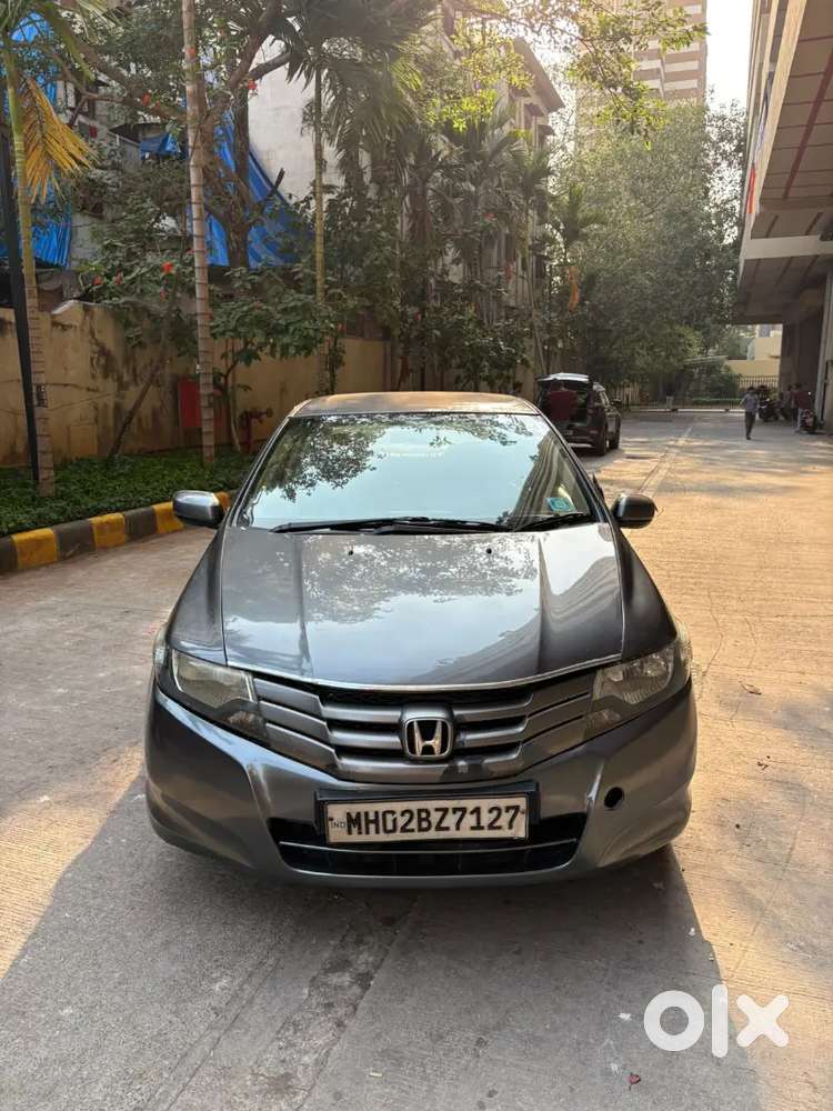 Honda City Petrol 2010 Variant