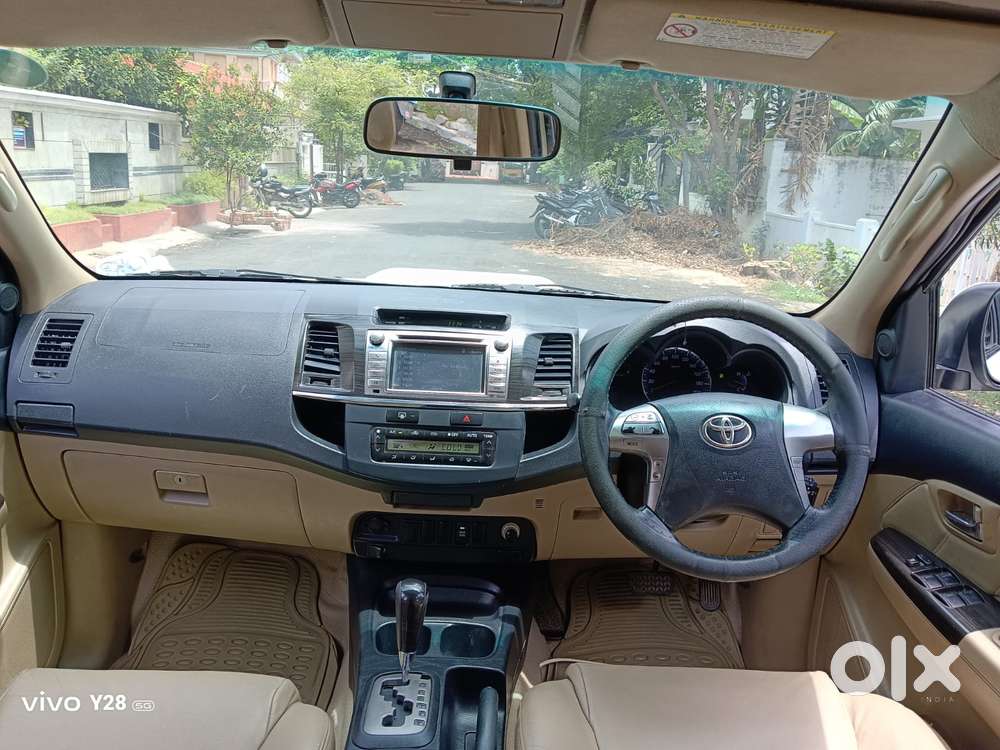 Toyota Fortuner 4x4 At, 2015, Diesel