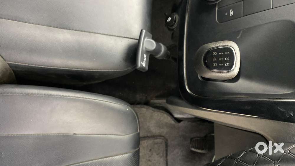Mahindra Kuv100 Nxt 1.2 K2 Petrol 6 Str, 2017, Petrol