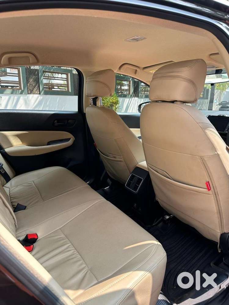 Honda City 5th Gen V Mt I-vtec  2022 Model  Feb 2023 Reg  Low Km