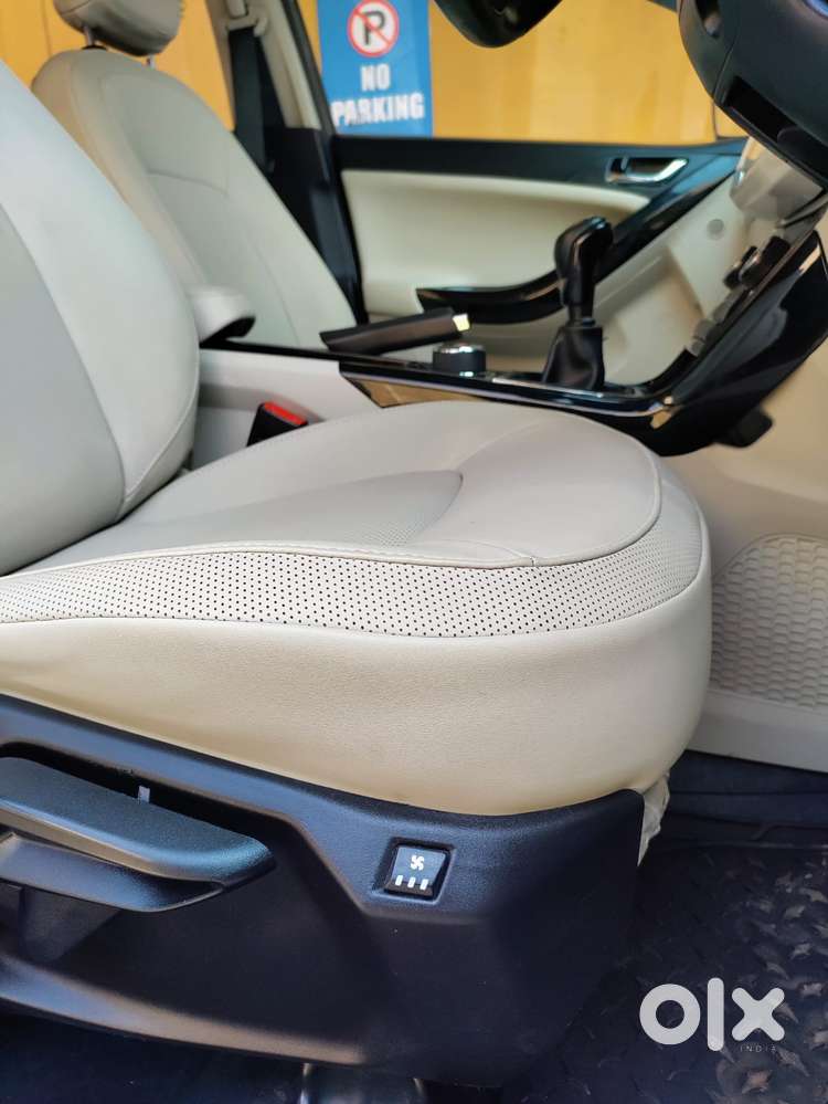 Tata Nexon 1.2 Revotron Xz Plus Premium, 2023, Petrol