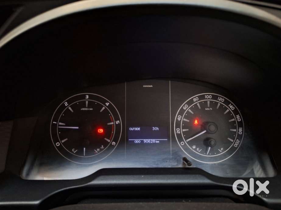 Toyota Innova Crysta 2.4 G Mt 7 Str, 2019, Diesel