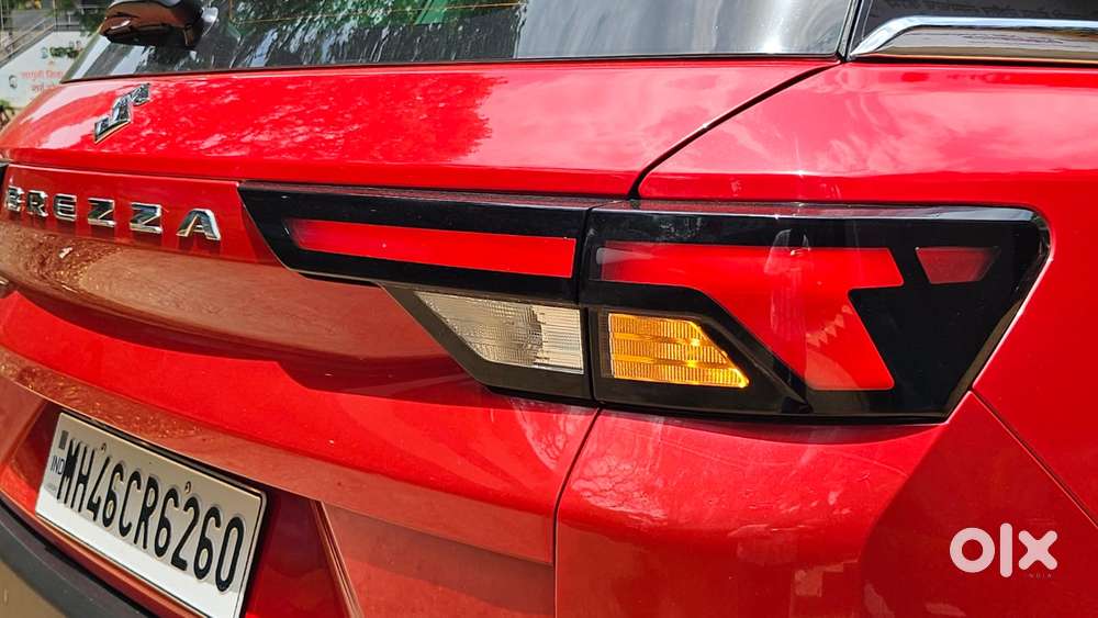Maruti Suzuki Brezza 1.5 Zxi Smart Hybrid Dual Tone, 2024, Petrol