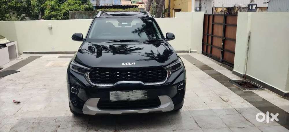 Kia Sonet 2023 Diesel Well Maintained, 15000km
