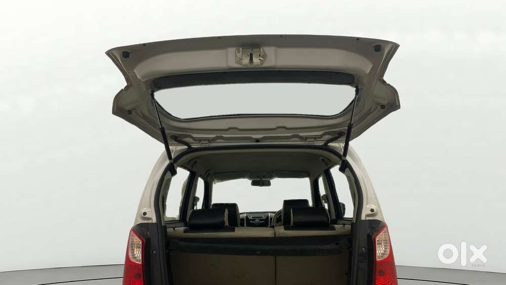 Maruti Suzuki Wagon R Vxi Amt, 2016, Petrol