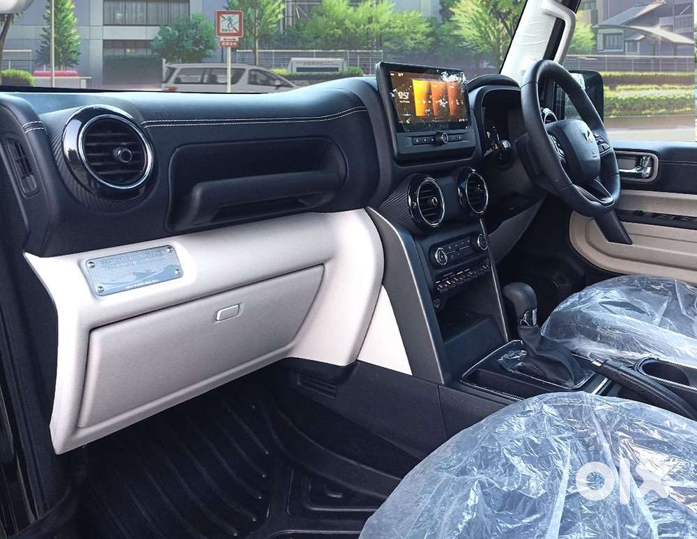 Mahindra Thar Roxx Ax7 L Petrol At 2wd, 2026, Petrol