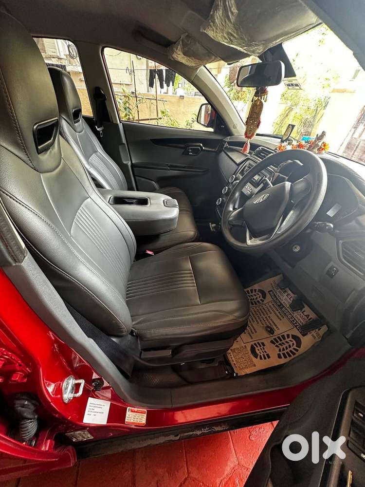 2016 Mahindra Kuv100 Petrol | First Owner | Only 43,000 Km