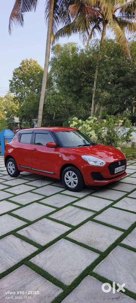 Maruti Suzuki Swift Lxi Option, 2019, Petrol