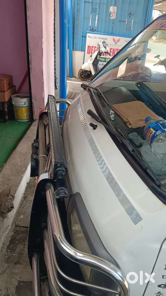 Maruti Suzuki Omni 2012