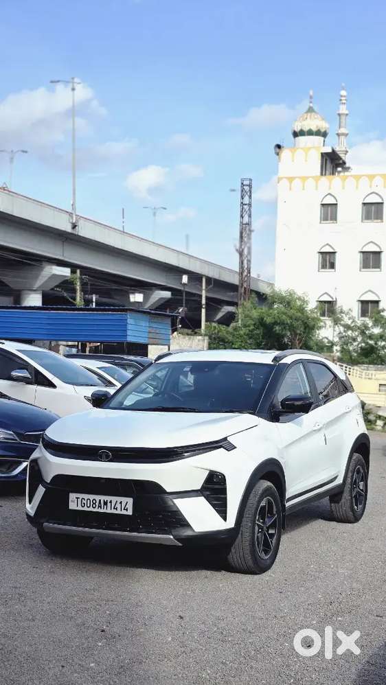 Tata Nexon Creative Plus 2025