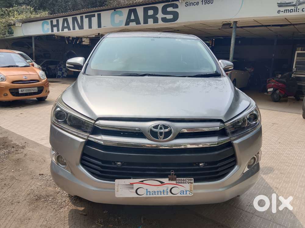 Toyota Innova Crysta 2.4 V 8 Str, 2017, Diesel