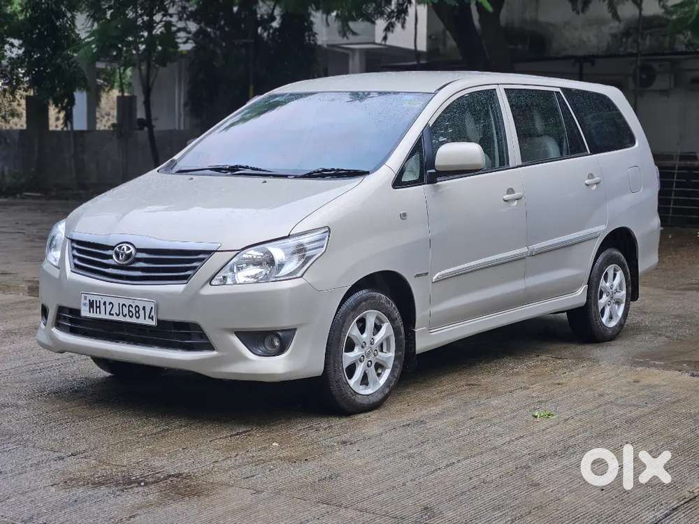 Toyota Innova 2.5 G 2012