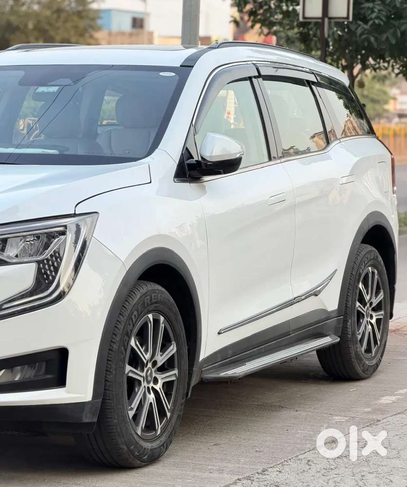 Mahindra Xuv700 2.2 Ax 7 Diesel At Luxury Pack Str, 2022, Diesel