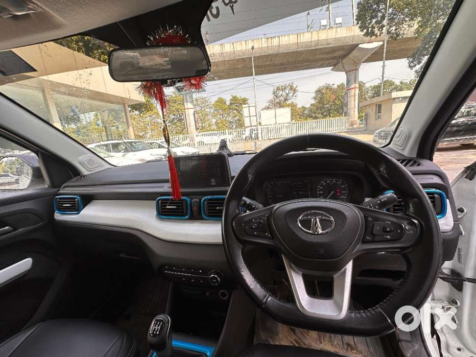 Tata Punch Creative, 2022, Petrol