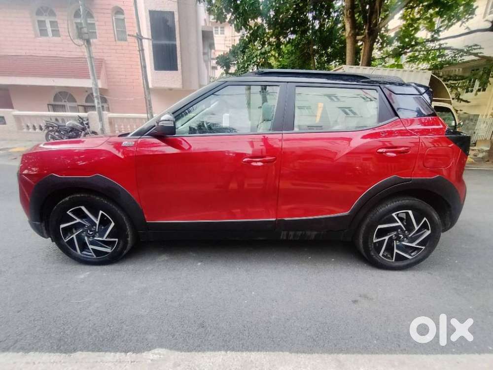 Mahindra Xuv 3xo Ax7l 1.2 Petrol At (pg), 2024, Petrol