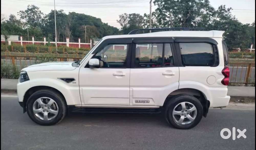 Mahindra Scorpio 2018 Diesel 132000 Km Driven