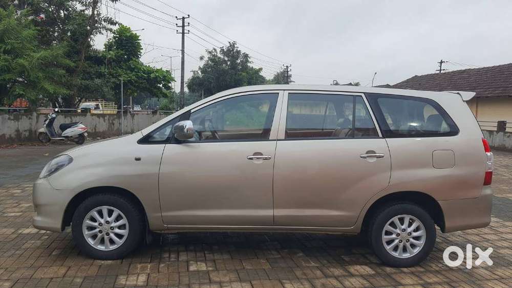 Toyota Innova