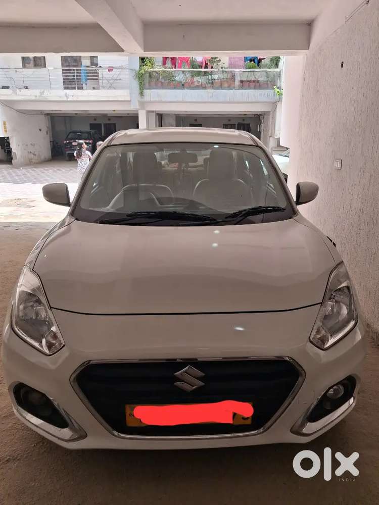 Maruti Suzuki Dzire 2022 Petrol 97800 Km Driven
