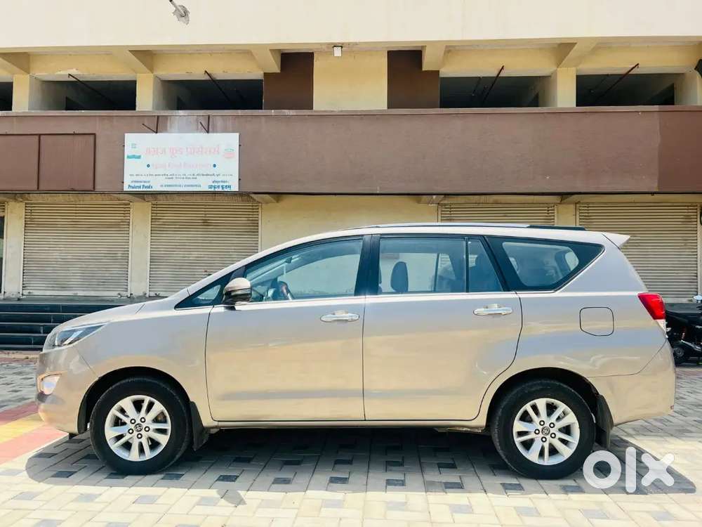 Toyota Innova Crysta 2018 Diesel 196809 Km Driven