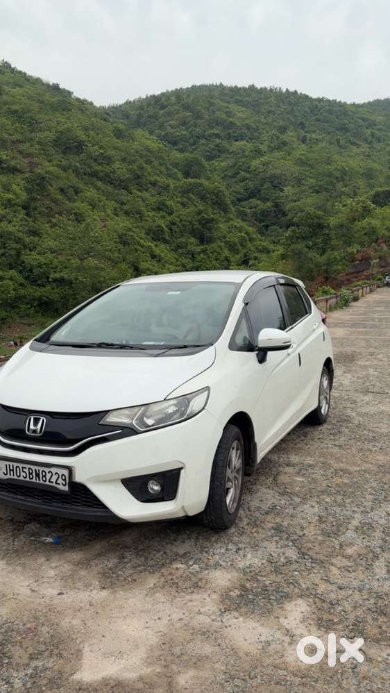 Honda Jazz Petrol 2016 Year