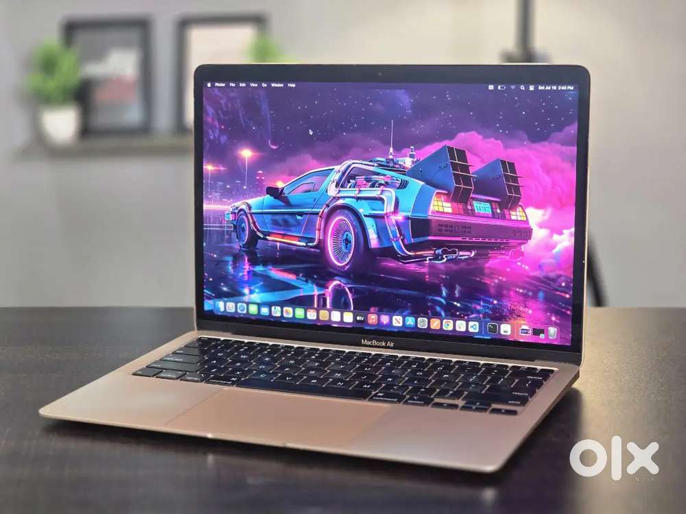 MacGallery Macbook Air 2020 i3/8gb/256gb Rose Gold Charger