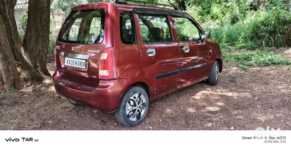 Power Steering. And Ac.. And Remote Centre Lock