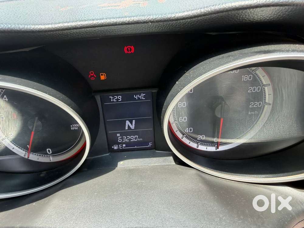 Maruti Suzuki Swift Amt Vvt Zxi, 2020, Petrol