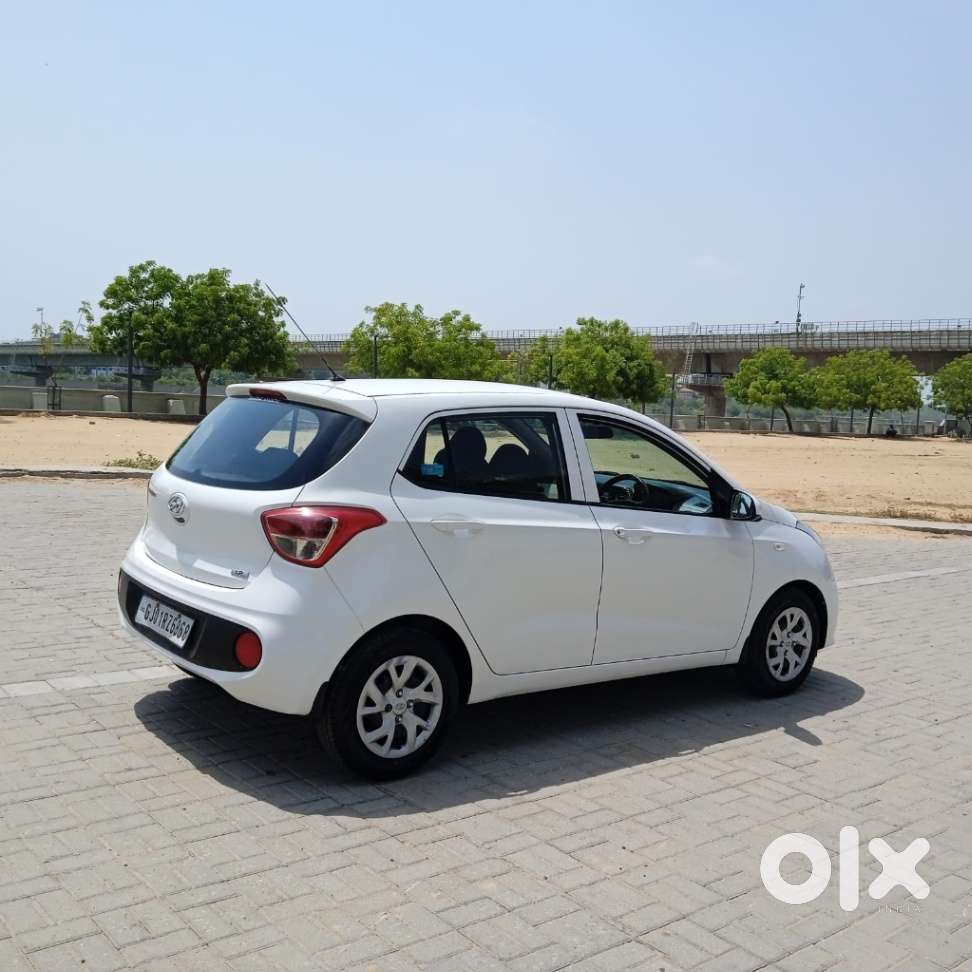 Hyundai Grand I10 Magna, 2017, Petrol