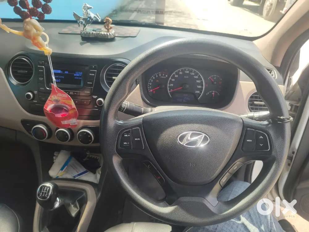 Hyundai Grand I10 Sportz 2017 Petrol Manual