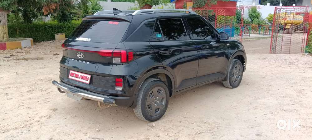Hyundai Venue S Mt 1.2 Kappa, 2024, Petrol