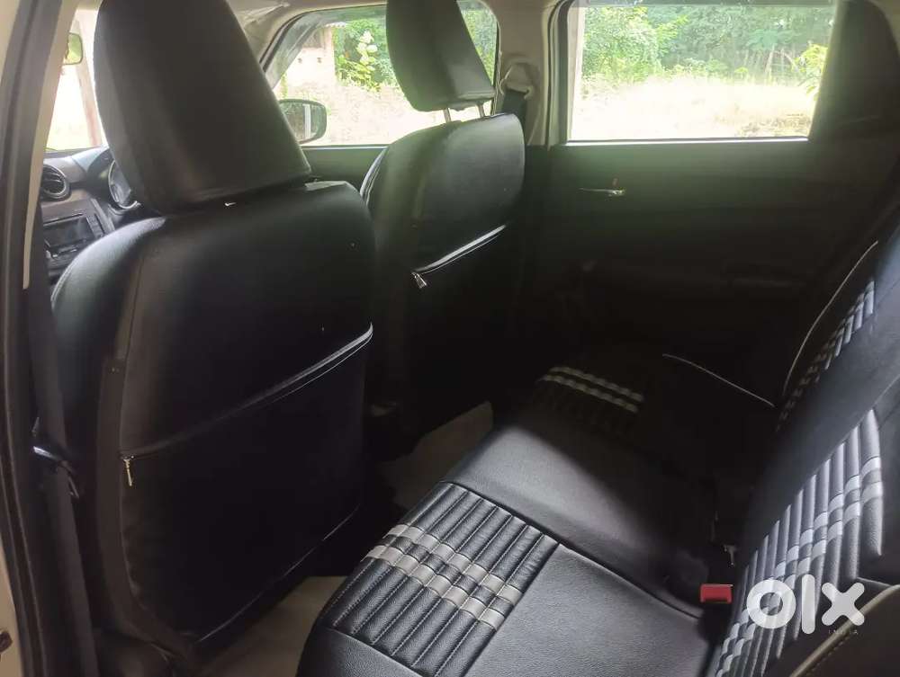 Maruti Suzuki Swift Vxi 2019