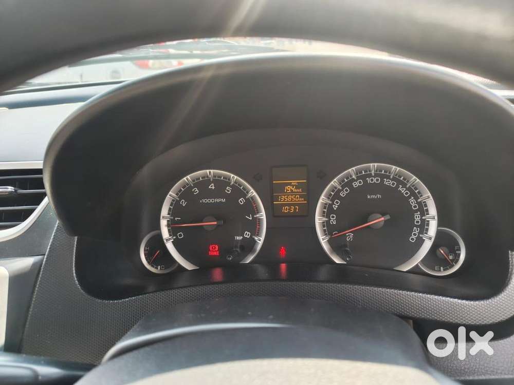Maruti Suzuki Swift 2012 Petrol 137000 Km Driven
