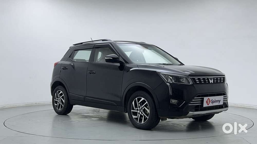 Mahindra Xuv300 W8 Option Diesel, 2023, Diesel