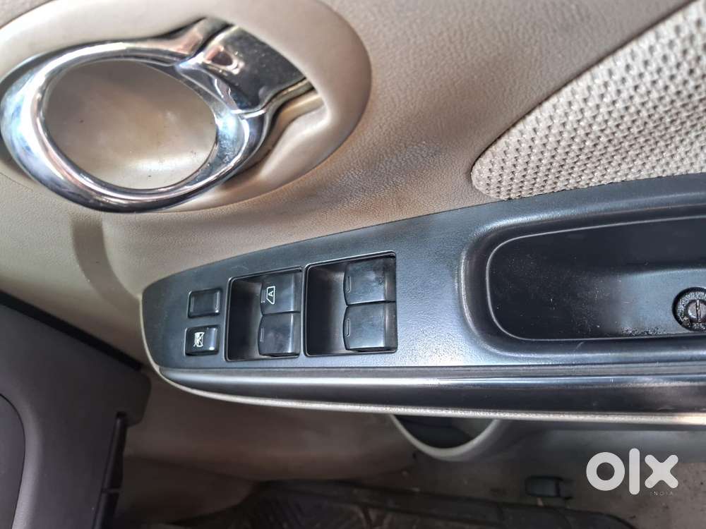 Nissan Sunny, 2013, Diesel