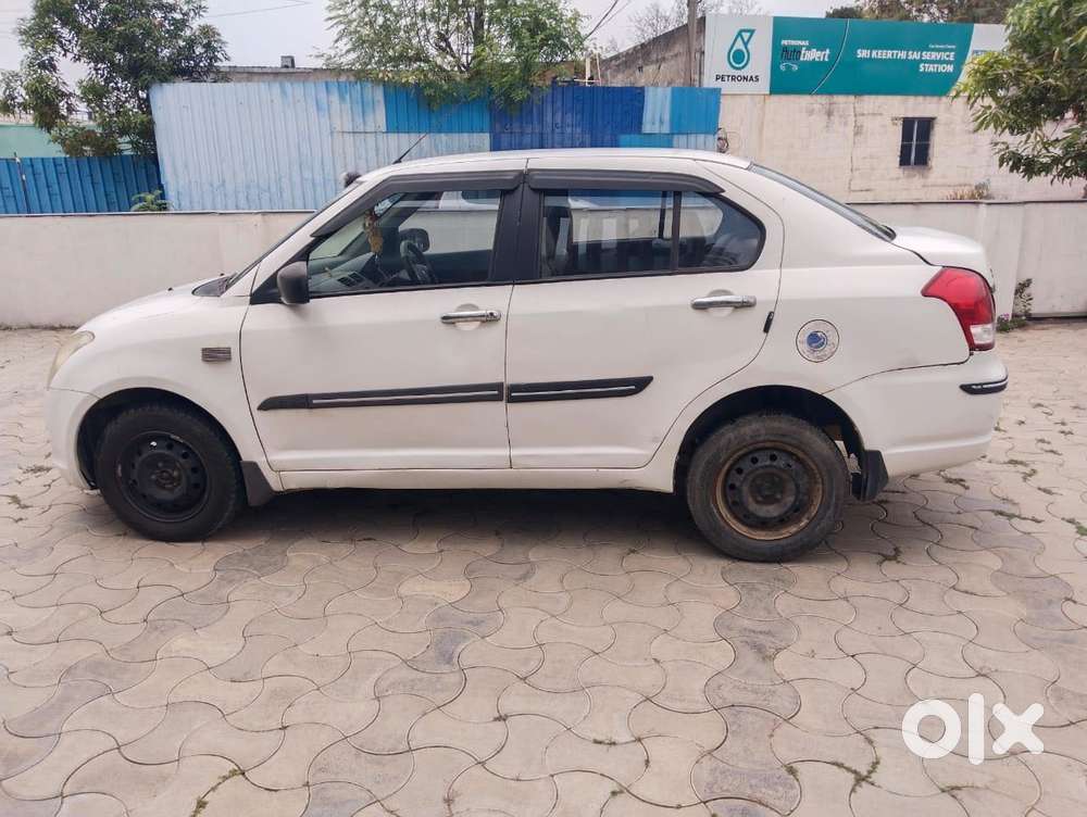 Maruti Suzuki Swift Dzire Tour Ldi, 2016, Diesel