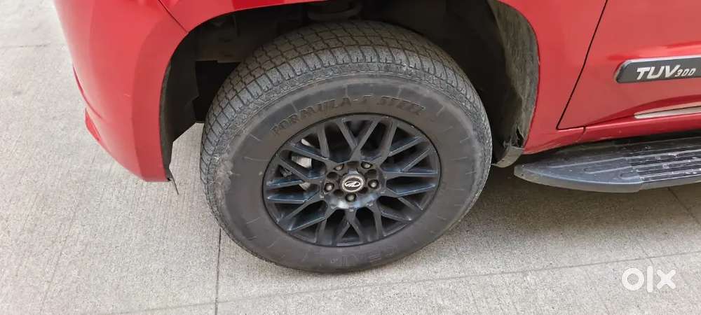 Mahindra Tuv 300 Oct2016 Diesel 80k Km Driven. Car In Pune From 9 Yrs