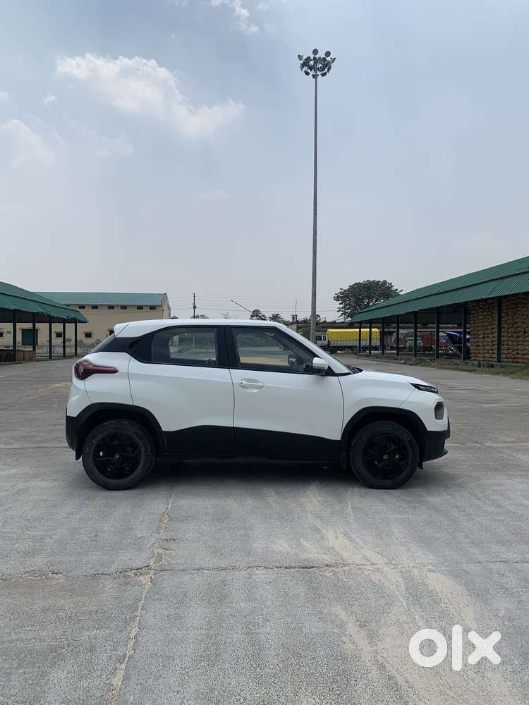 Tata Punch Pure, 2022, Petrol