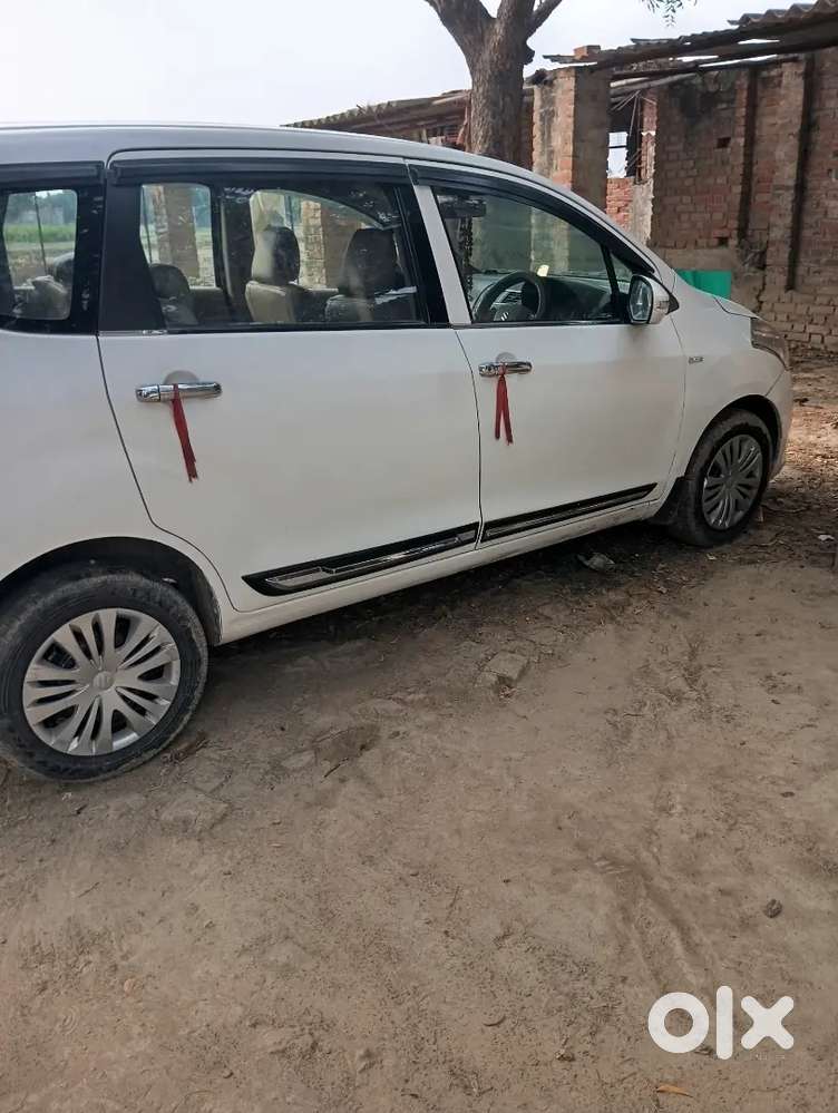 Maruti Suzuki Ertiga 11