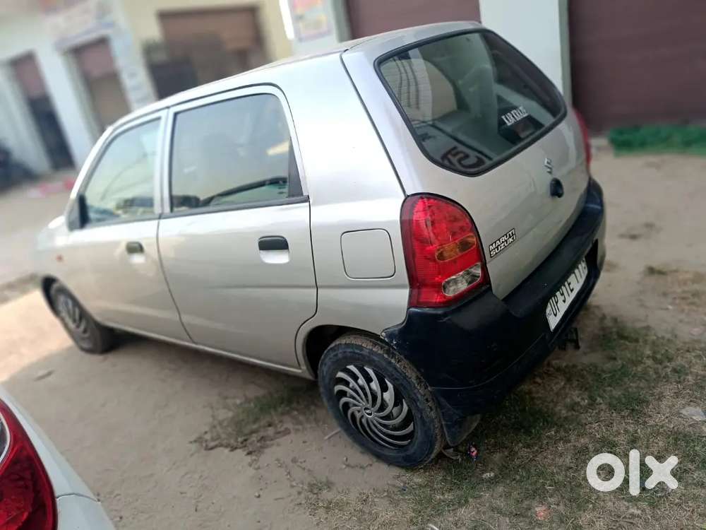 Maruti Suzuki Alto Lxi , Company Fitting Centre Lock, Power Steering
