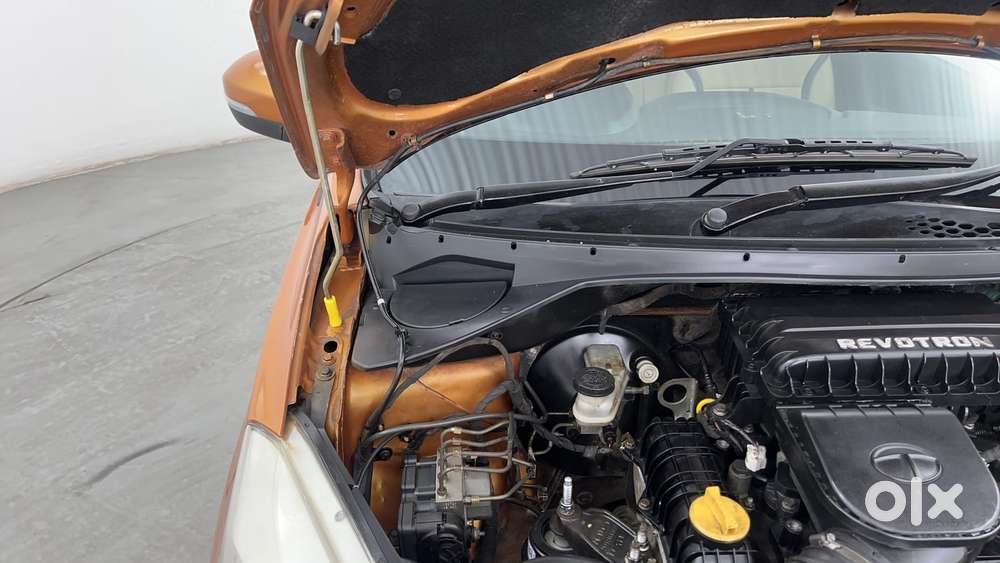 Tata Tiago Xz, 2016, Petrol