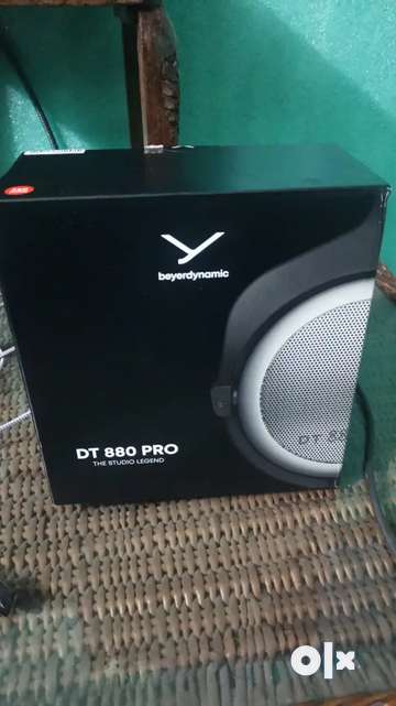 Beyerdynamic dt 880 studio hot sale