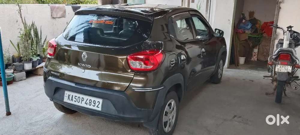 Renault Kwid 2016 Petrol Well Maintained