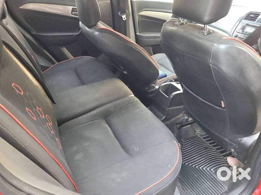 Maruti Suzuki Vitara Brezza Zdi, 2017, Diesel