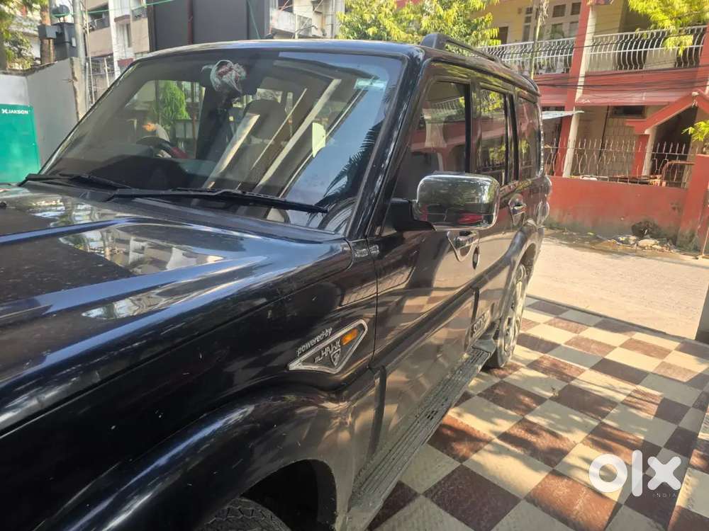 Mahindra Scorpio 2017 Diesel 150000 Km Driven